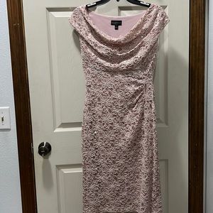 Beautiful dress… amazing fit… can be worn anytime